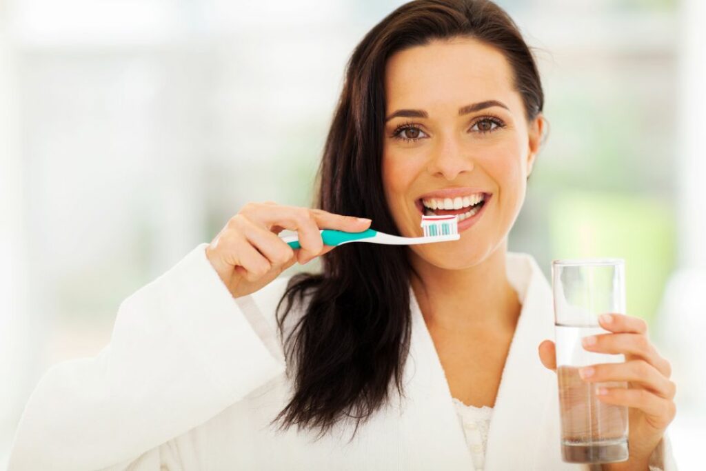  Fluoride treatment strengthening teeth 